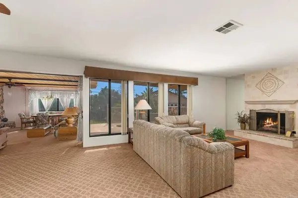 8211 Limon Ln, El Cajon, CA 92021