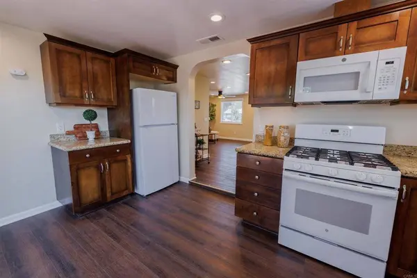 1512 E Madison AVE, El Cajon, CA 92019