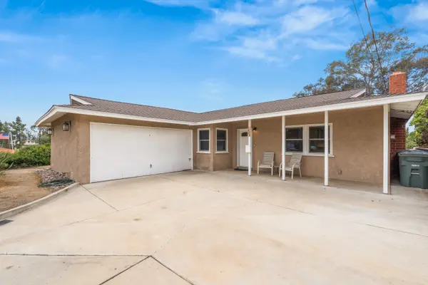1488 Lily Ave, El Cajon, CA 92021-3531