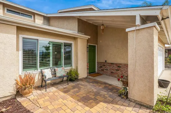 9719 Button ST, Santee, CA 92071