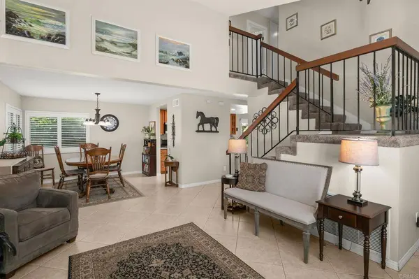 9719 Button ST, Santee, CA 92071