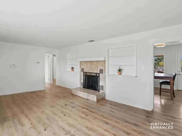 1251 La Cresta BLVD, El Cajon, CA 92021