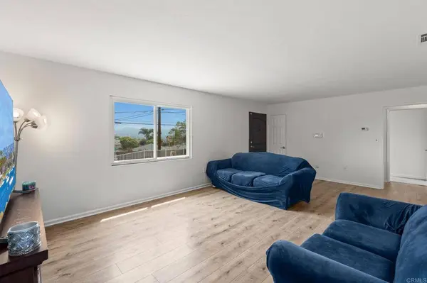 1251 La Cresta BLVD, El Cajon, CA 92021