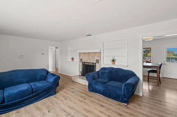 1251 La Cresta BLVD, El Cajon, CA 92021