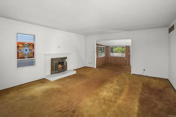 7640 Torrem ST, La Mesa, CA 91942