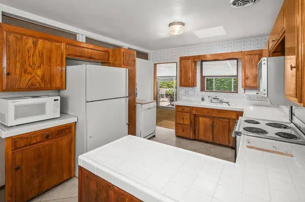 7640 Torrem ST, La Mesa, CA 91942