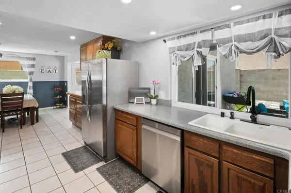 7220 Stratus CT, San Diego, CA 92120