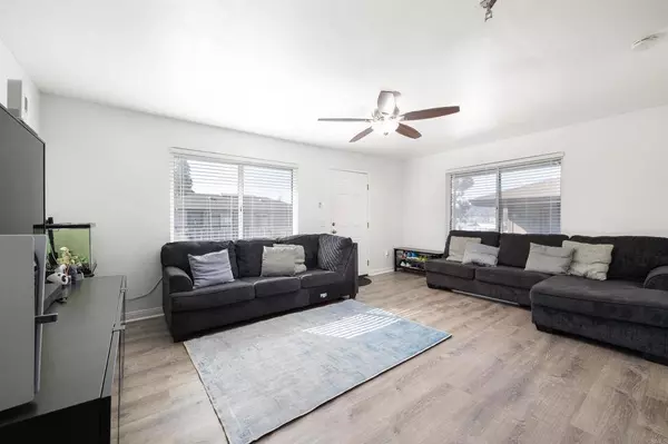 318 Graves CT, El Cajon, CA 92021