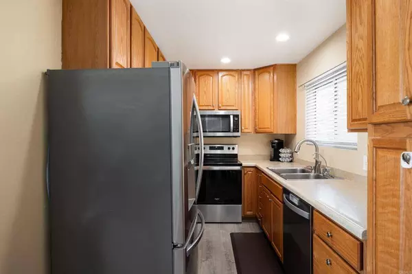 318 Graves CT, El Cajon, CA 92021