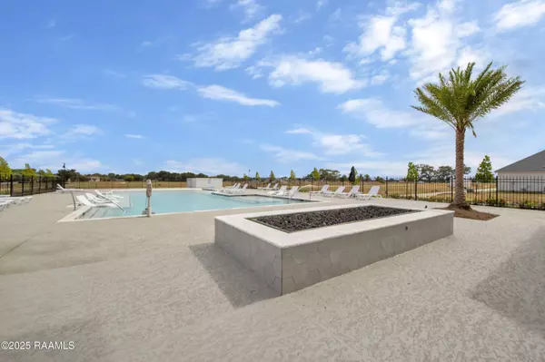 110 Breakers WAY, Scott, LA 70583