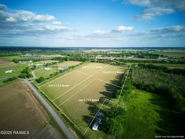 1111 Lion Castille RD, Breaux Bridge, LA 70517