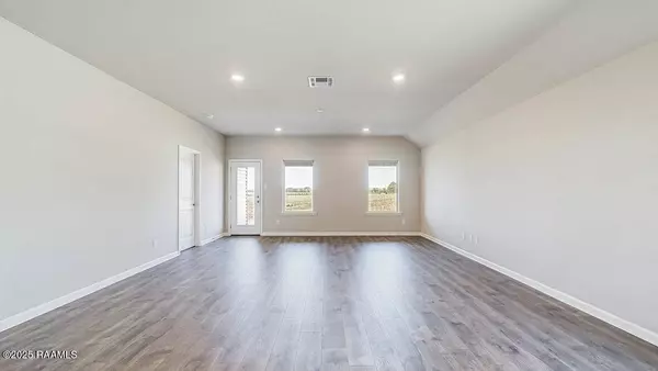 9249 Garrett RD, Maurice, LA 70555