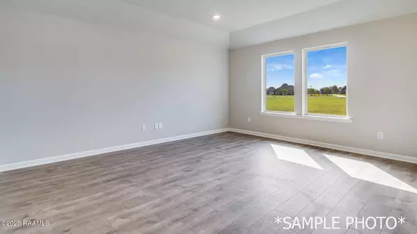 9247 Garrett RD, Maurice, LA 70555