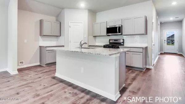 9381 Garrett RD, Maurice, LA 70555