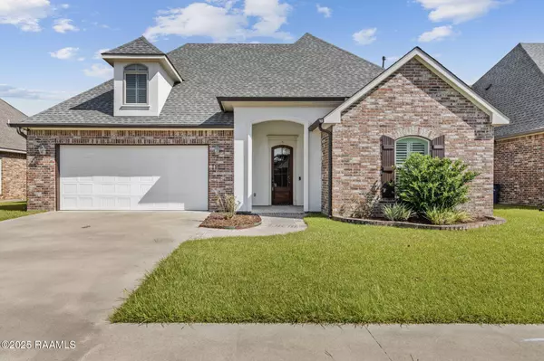 112 Woodhaven RD, Youngsville, LA 70592