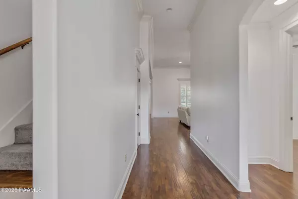 112 Woodhaven RD, Youngsville, LA 70592