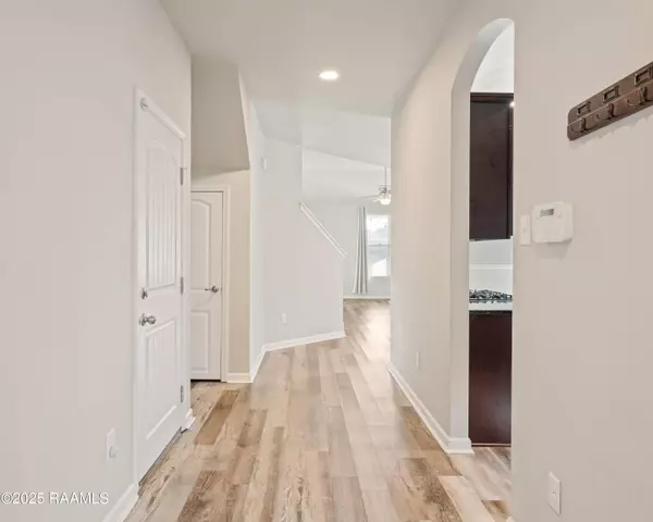 524 Cautillion DR, Youngsville, LA 70592