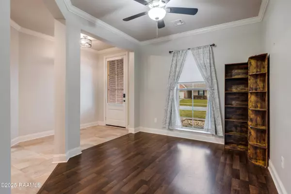 114 Still Waters RD, Broussard, LA 70518