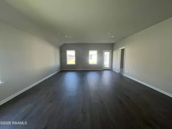 9392 Garrett RD, Maurice, LA 70555