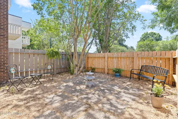 231 La Rue France, Lafayette, LA 70508