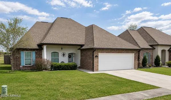 217 Lexi Falls LN, Broussard, LA 70518