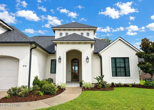216 Cedar Lake DR