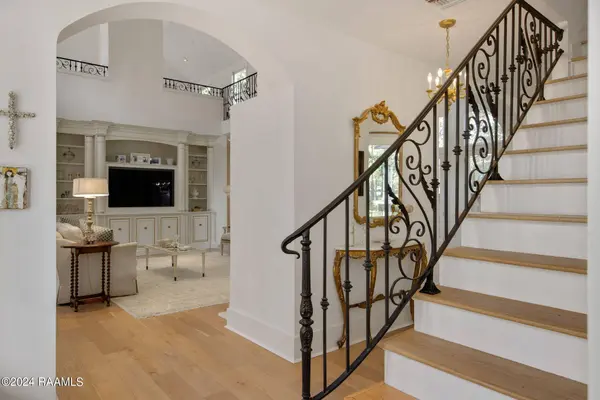 110 Mill Valley RUN, Lafayette, LA 70508