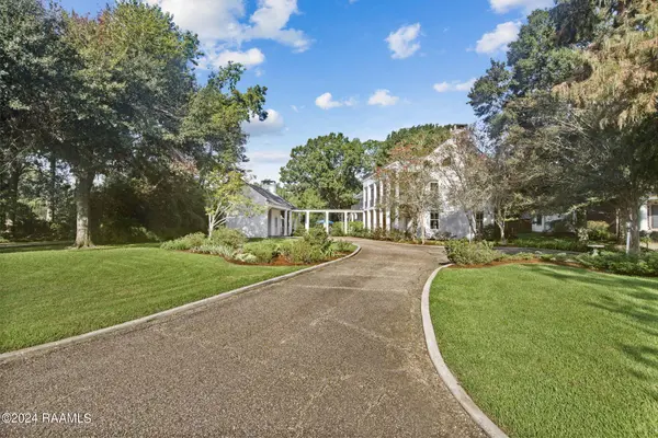110 Mill Valley RUN, Lafayette, LA 70508