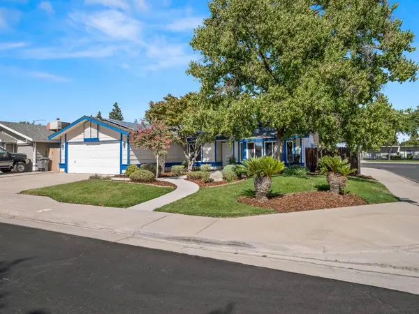 225 N Acacia AVE