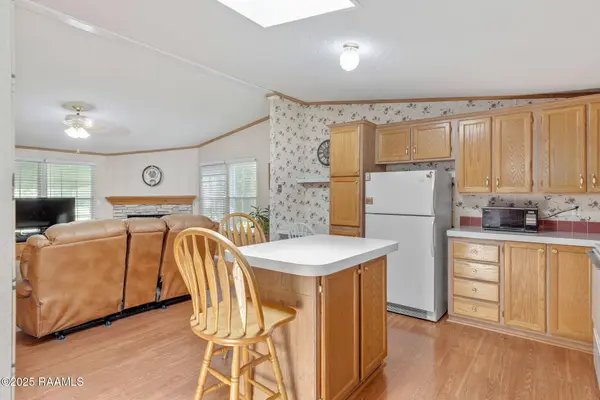 1039 Vieux Jacquet RD, Broussard, LA 70518