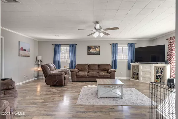 510 Perry DR, Abbeville, LA 70510