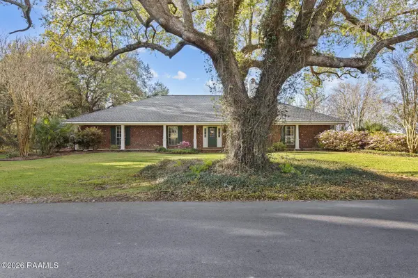 2033 Isadore RD, Erath, LA 70533