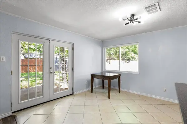 1109 Pine Ridge Drive, Azle, TX 76020