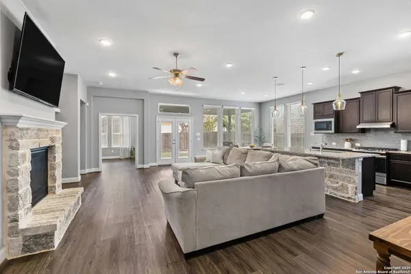 2828 Ashwood, Schertz, TX 78108