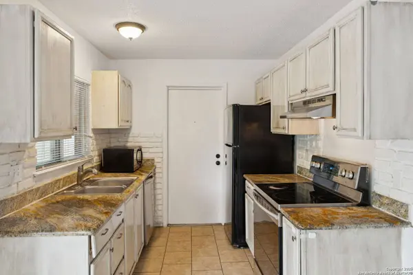 8110 Whistler, San Antonio, TX 78239