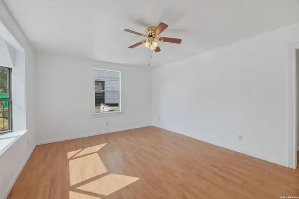 1459 winnipeg, San Antonio, TX 78225