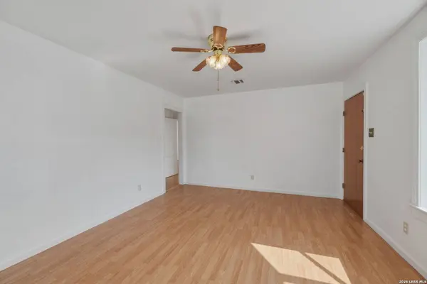 1459 winnipeg, San Antonio, TX 78225