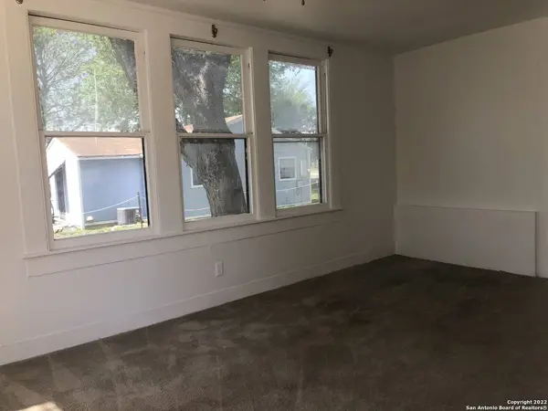306 GIBBS SPRAWL RD UNIT 2, Converse, TX 78109-2200