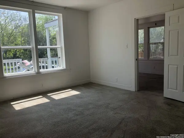 306 GIBBS SPRAWL RD UNIT 2, Converse, TX 78109-2200