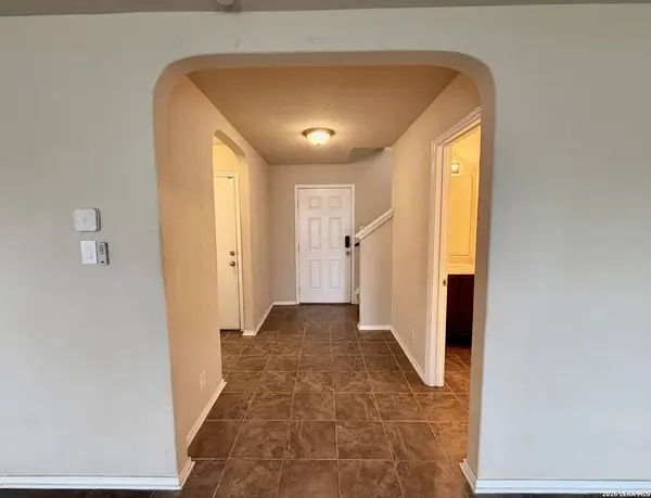 6130 HACKBERRY POND, San Antonio, TX 78244