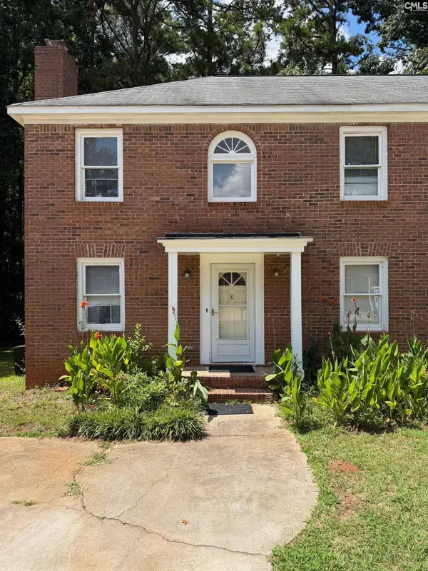 8 Cresecent Lane, Columbia, SC 29212