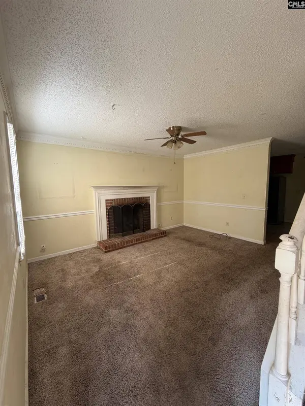8 Cresecent Lane, Columbia, SC 29212