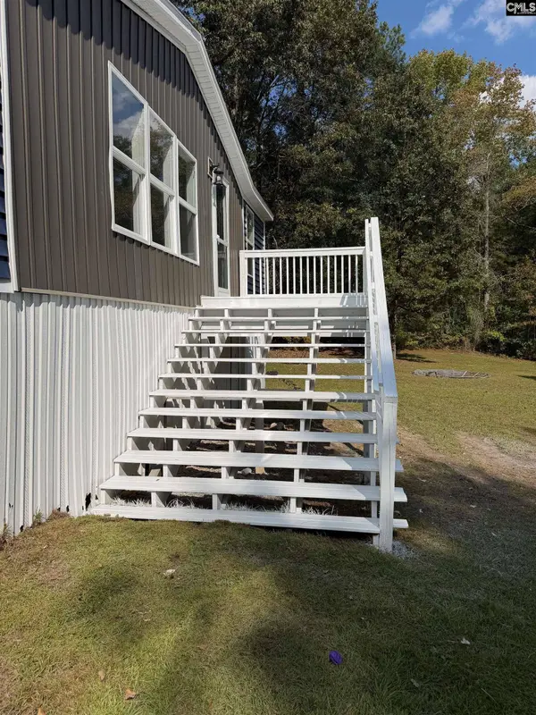 19 Wayside Lane, Lugoff, SC 29078-9046