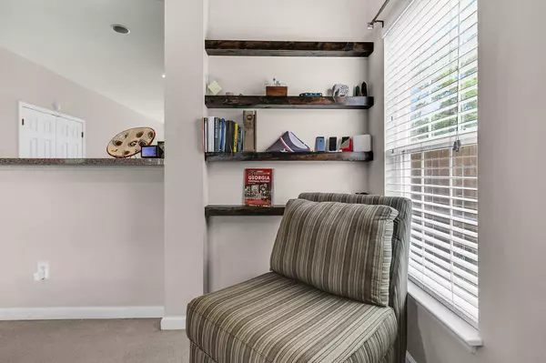 3537 Galaxy Rd, Ladson, SC 29456