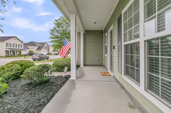 3537 Galaxy Rd, Ladson, SC 29456