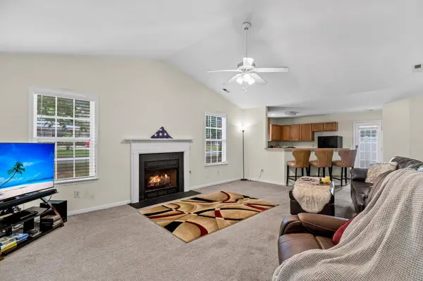 2919 Fernwood Dr, North Charleston, SC 29406