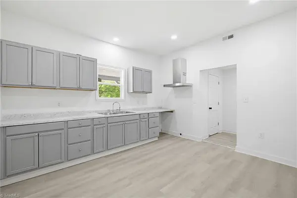 804 Ridge ST, Madison, NC 27025