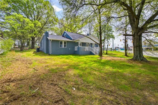 804 Ridge ST, Madison, NC 27025
