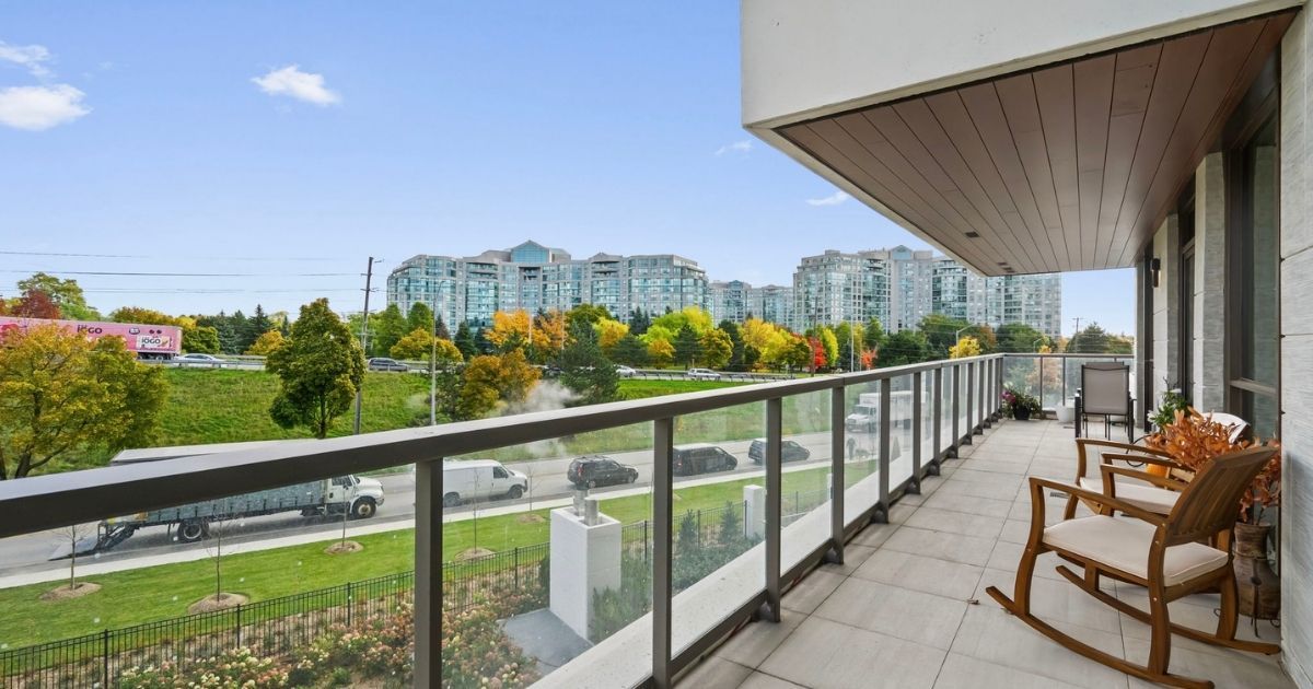 Royal Bayview Condos at 397 and 399 Royal Orchard Road Thornhill