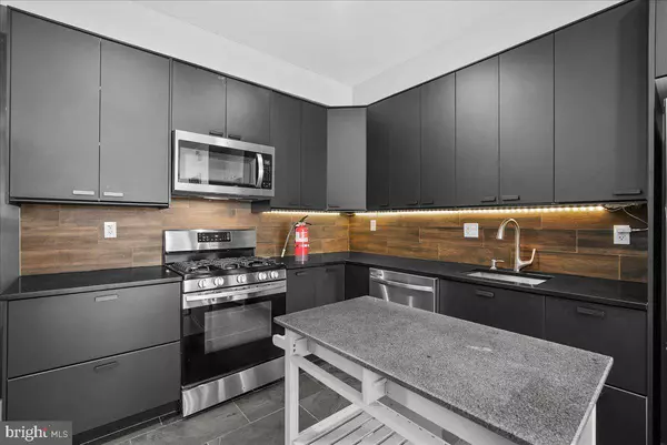 1222 WYLIE ST NE, Washington, DC 20002